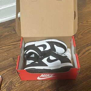Nike Kids Black and White Sneakers